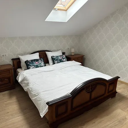 Schei House בראשוב