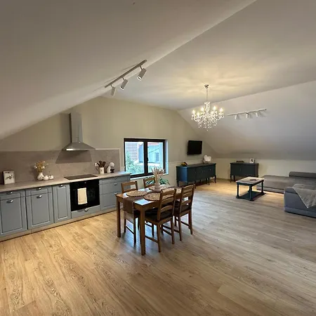 Schei House דירה בראשוב