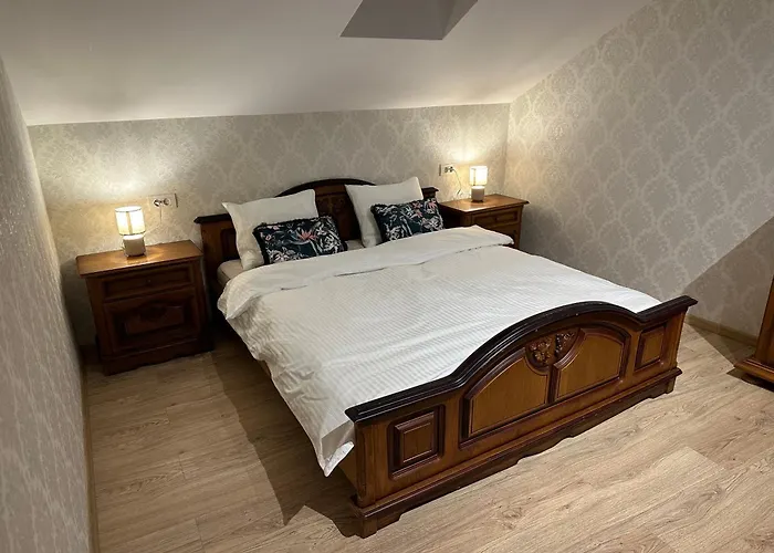 Schei House Apartamento Braşov