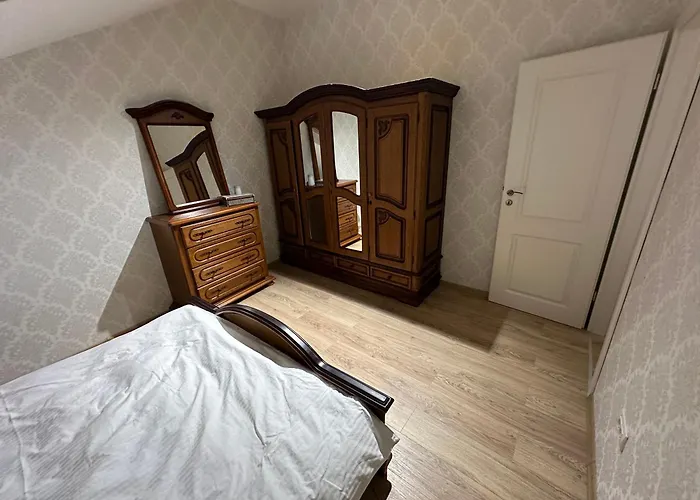 아파트 Schei House *